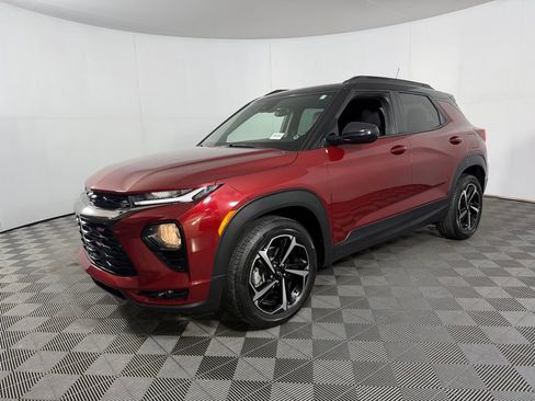 Used 2022 Chevrolet TrailBlazer RS FWD image 4