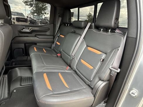 Used 2023 GMC Sierra 1500 AT4 w/ AT4 Premium Package AWD/4WD image 26