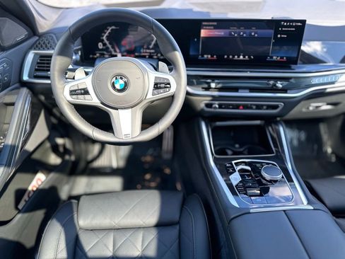 Used 2026 BMW X6 xDrive40i w/ Climate Comfort Package image 10