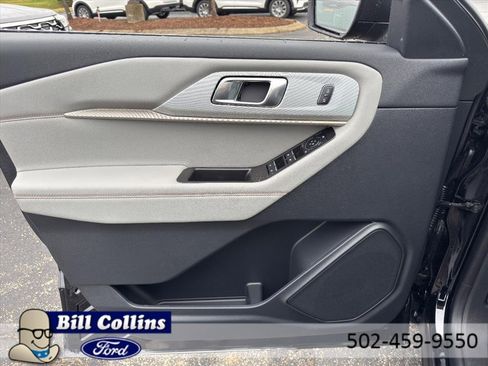 New 2026 Ford Explorer Active image 15