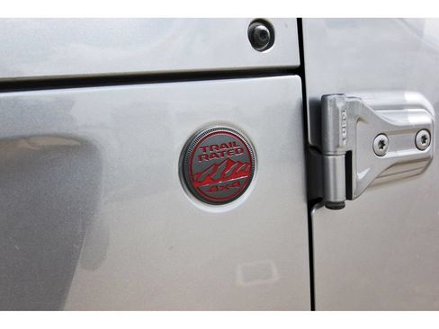 Used 2019 Jeep Wrangler Unlimited Rubicon AWD/4WD image 33