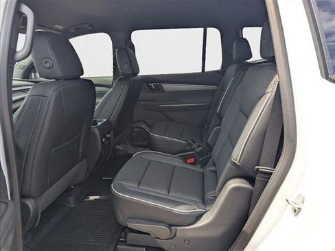 New 2026 Buick Enclave Sport Touring w/ Power Package image 17