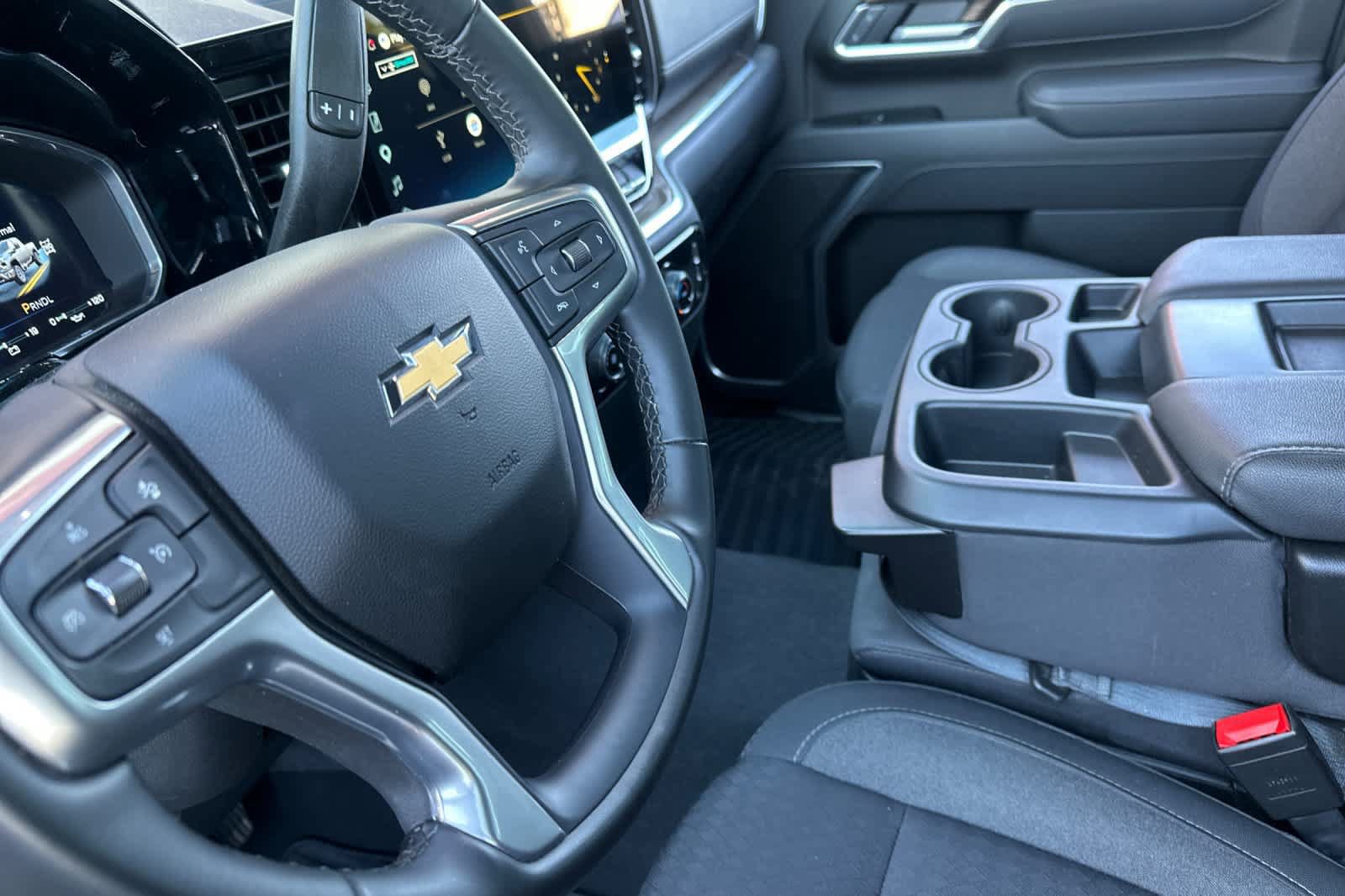 Used 2026 Chevrolet Silverado 2500 LT AWD/4WD image 13