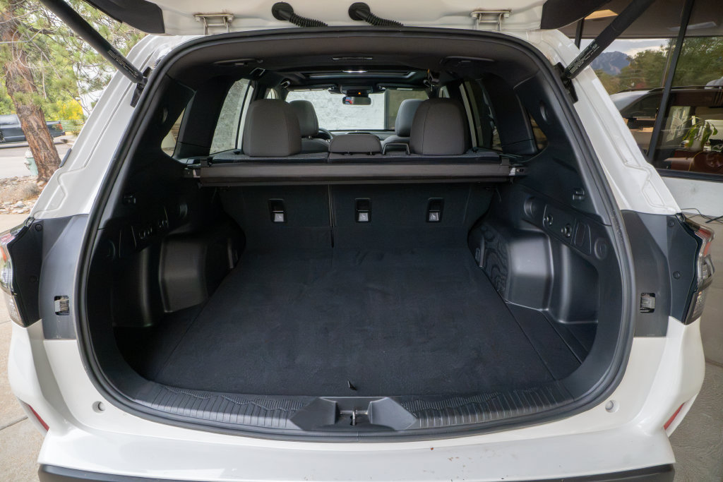Certified 2025 Subaru Forester Premium AWD/4WD image 20
