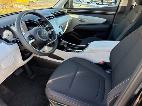 Certified 2024 Hyundai Tucson SE image 21