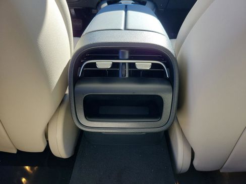 New 2026 Mercedes-Benz E 350 Sedan image 9