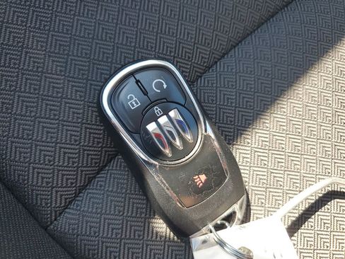 Used 2025 Buick Encore GX Preferred FWD image 27