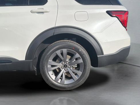 New 2026 Ford Explorer Active w/ Active Comfort Package image 37
