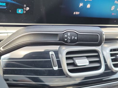 New 2026 Mercedes-Benz GLE 63 AMG S image 30