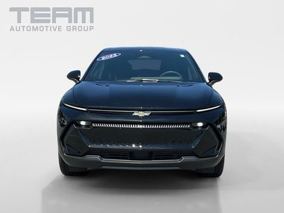 Used 2025 Chevrolet Equinox EV LT