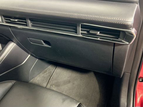 Used 2024 MAZDA MAZDA3 s image 35