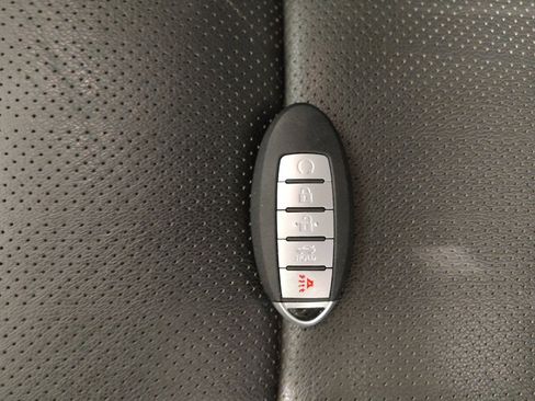 Used 2018 Nissan Maxima 3.5 SV image 32