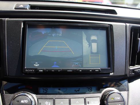Used 2016 Toyota RAV4 SE w/ Advanced Technology Package AWD/4WD image 11