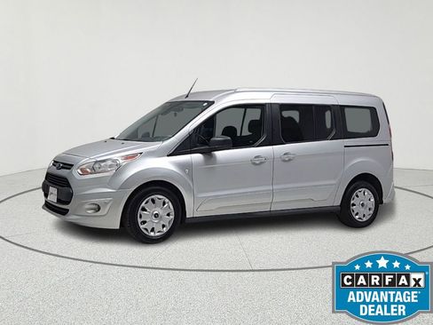 Used 2017 Ford Transit Connect XLT image 2