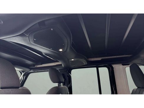 Used 2024 Jeep Wrangler Unlimited Rubicon image 21