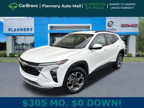 Used 2024 Chevrolet Trax LT image 1