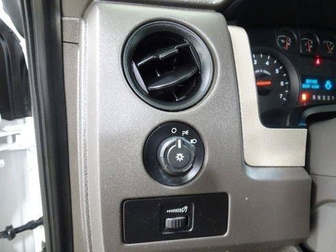 Used 2010 Ford F150 XL RWD image 22
