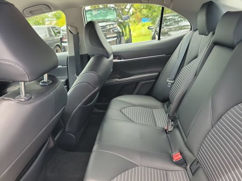 Used 2024 Toyota Camry SE w/ Convenience Package FWD image 24