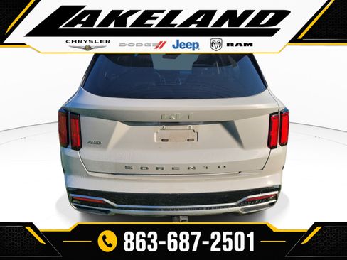 Used 2022 Kia Sorento SX AWD/4WD image 5