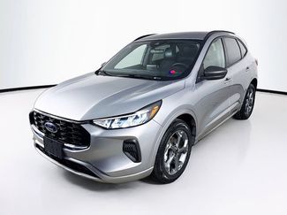 Used 2023 Ford Escape ST-Line AWD/4WD video 1