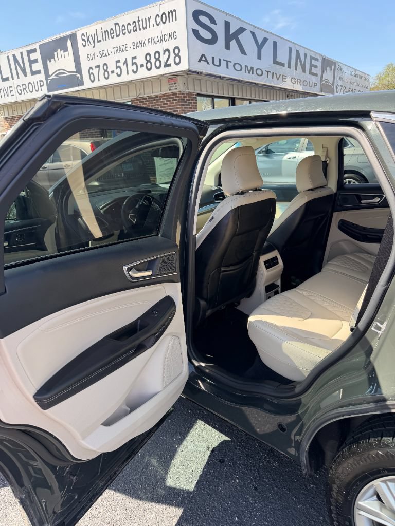 Used 2024 Ford Edge Titanium AWD/4WD image 18