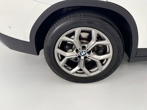 Used 2023 BMW X3 sDrive30i w/ Premium Package w/ZPA RWD image 32