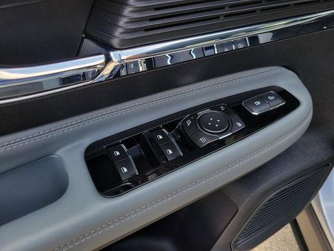Certified 2022 Lincoln Corsair FWD image 18
