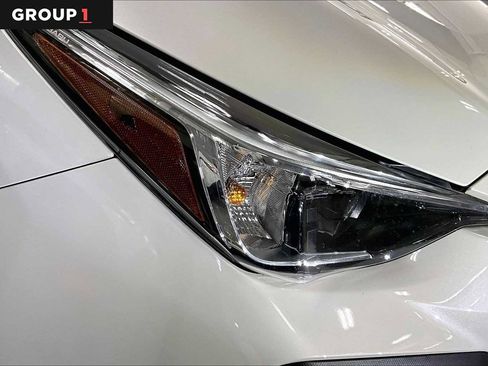 Certified 2024 Subaru Crosstrek 2.0i Premium image 26