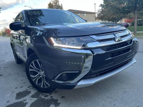 Used 2018 Mitsubishi Outlander ES image 7