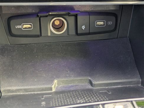 Used 2022 Hyundai Tucson Limited image 25