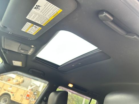 Used 2021 INFINITI QX80 Sensory w/ All-Season Package image 13