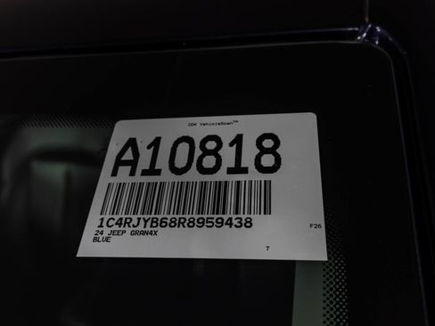 Used 2024 Jeep Grand Cherokee Limited 4xe AWD/4WD image 57
