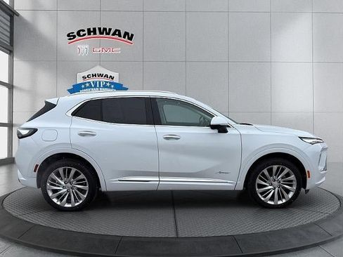 New 2026 Buick Envision Avenir image 3