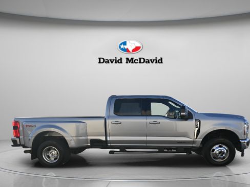 Used 2024 Ford F350 Lariat w/ FX4 Off-Road Package image 7