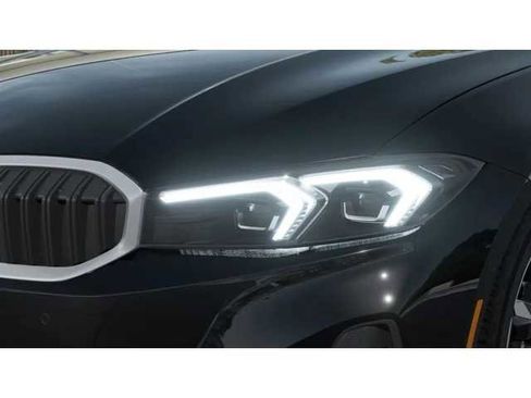 New 2026 BMW 330i xDrive Sedan w/ Convenience Package AWD/4WD image 6