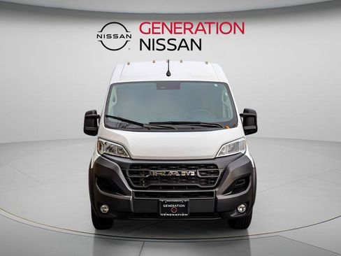 Used 2024 RAM ProMaster 2500 w/ Convenience Group image 2