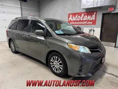 Used 2020 Toyota Sienna XLE Premium