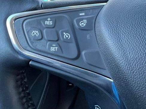 Used 2021 Chevrolet Bolt LT FWD image 13