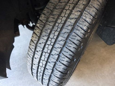 Used 2022 Chevrolet Tahoe LT w/ Luxury Package image 36