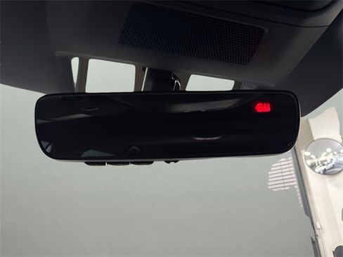 Certified 2025 Subaru Outback Wilderness w/ Wilderness Package image 25