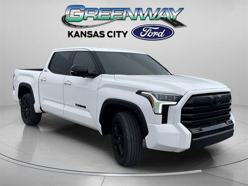 Used 2025 Toyota Tundra Limited image 1