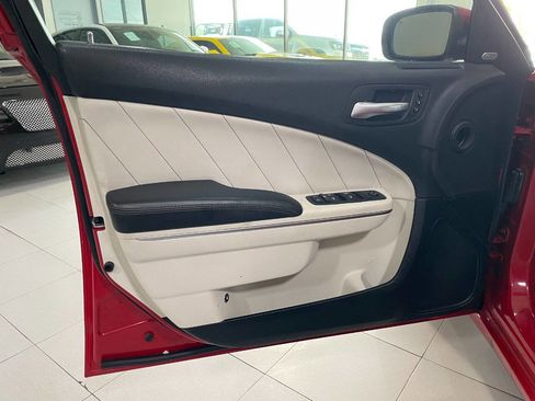 Used 2015 Dodge Charger SXT w/ AWD Plus Group image 13