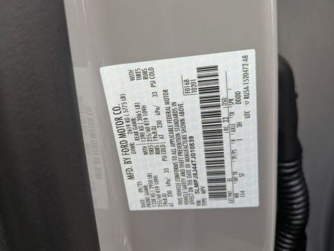 New 2026 Lincoln Nautilus Premier w/ Equipment Group 102A image 22