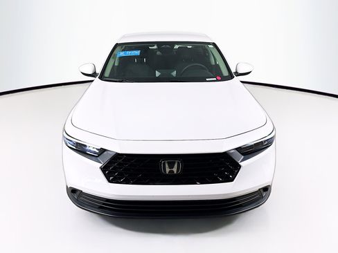 Used 2025 Honda Accord LX image 3