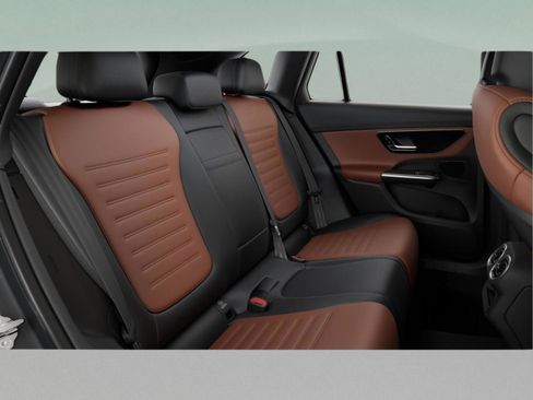 New 2026 Mercedes-Benz GLC 43 AMG 4MATIC image 41