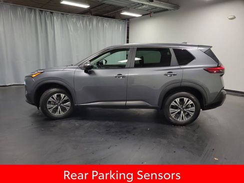 Used 2023 Nissan Rogue SV FWD image 5