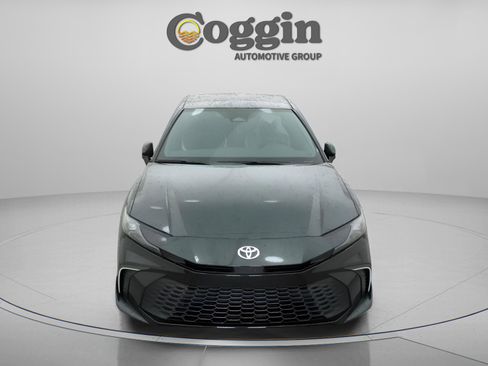 New 2026 Toyota Camry SE FWD image 30