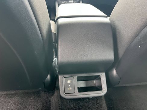 Used 2025 Kia K4 FWD image 22