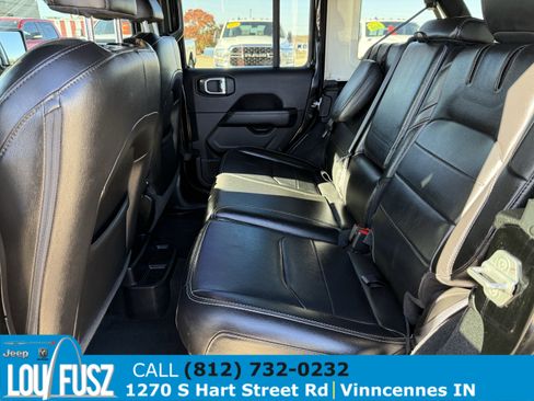 Used 2023 Jeep Wrangler Sahara w/ Cold Weather Group image 10