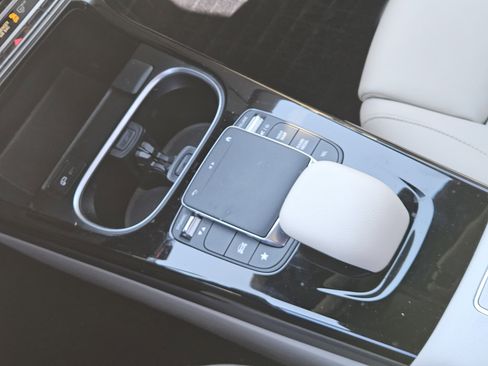 Certified 2023 Mercedes-Benz CLA 250 4MATIC image 20